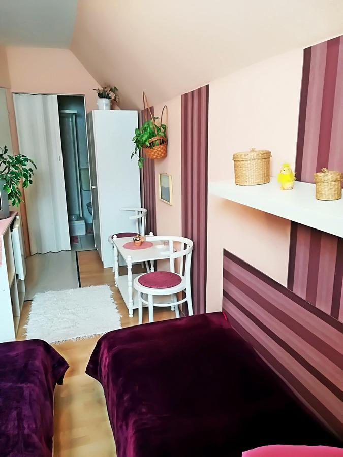 Castello Vendeg Es Apartmanhaz Έγκερ Εξωτερικό φωτογραφία